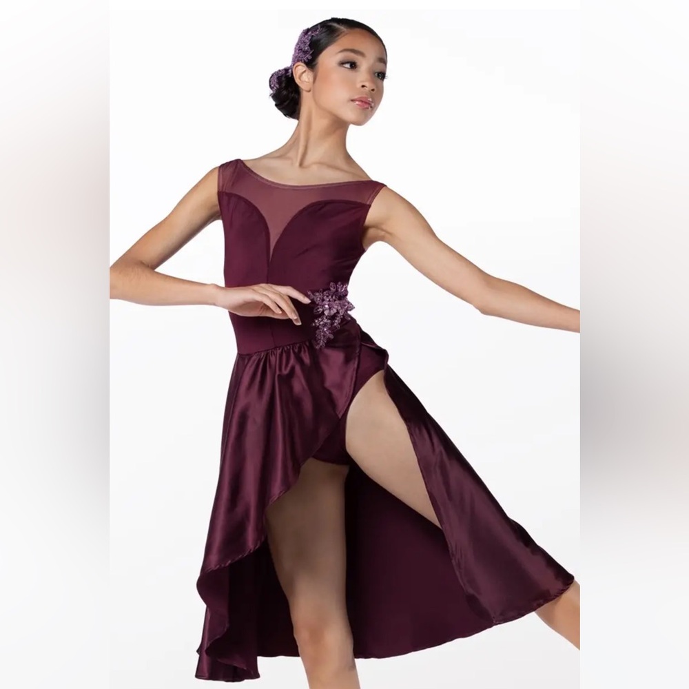 Weissman lyrical costume. Only worn one time for recital!